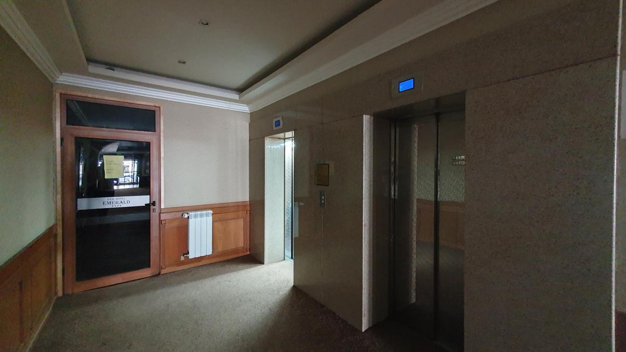 Simonen Apartments Near The Gondola Банско Екстериор снимка